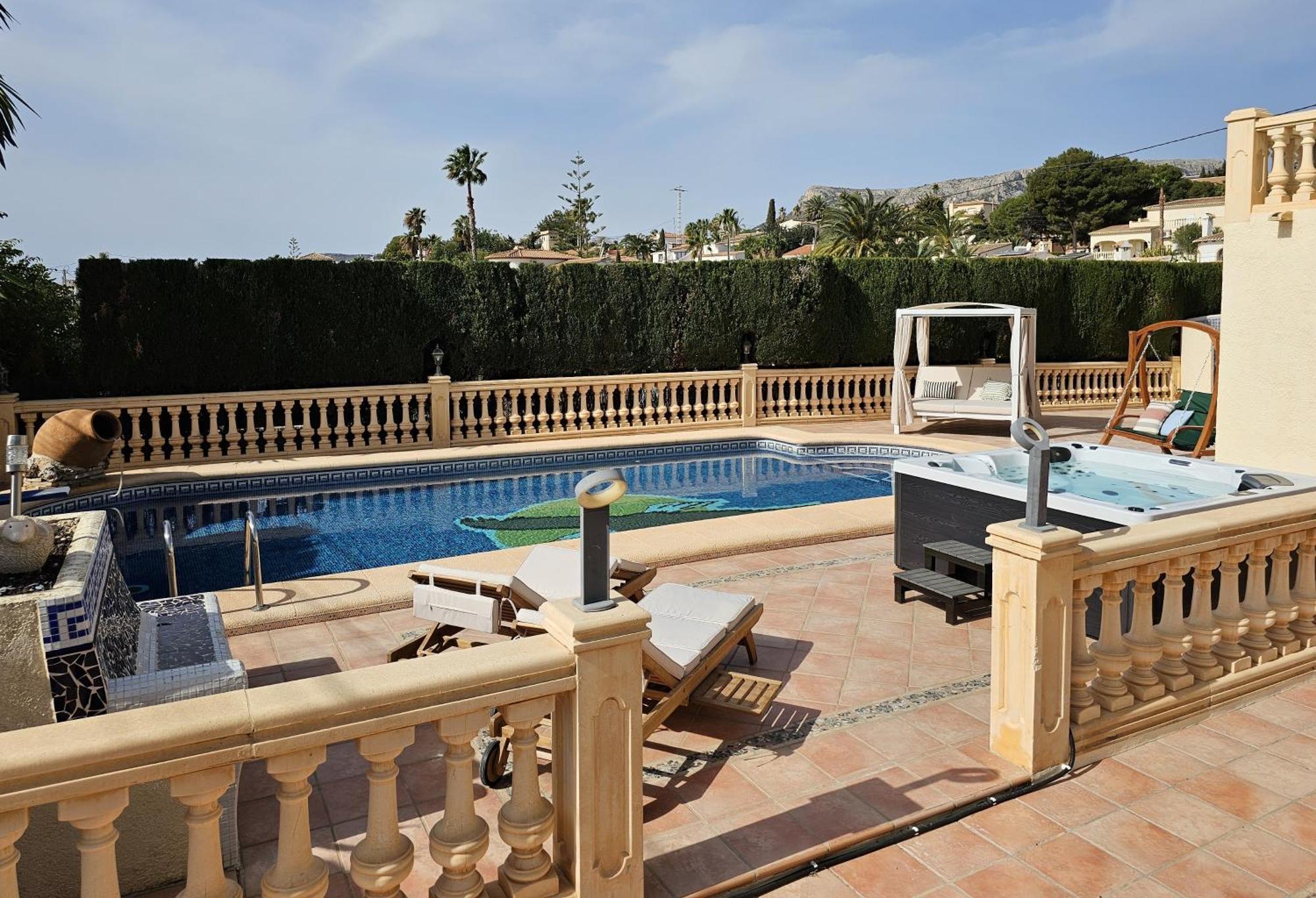 Luxury Villa - Pool, Hot Tub, Aircon, Tvs, Home Cinema, Office, Gbit Internet, Sports Equipment Calp Dış mekan fotoğraf