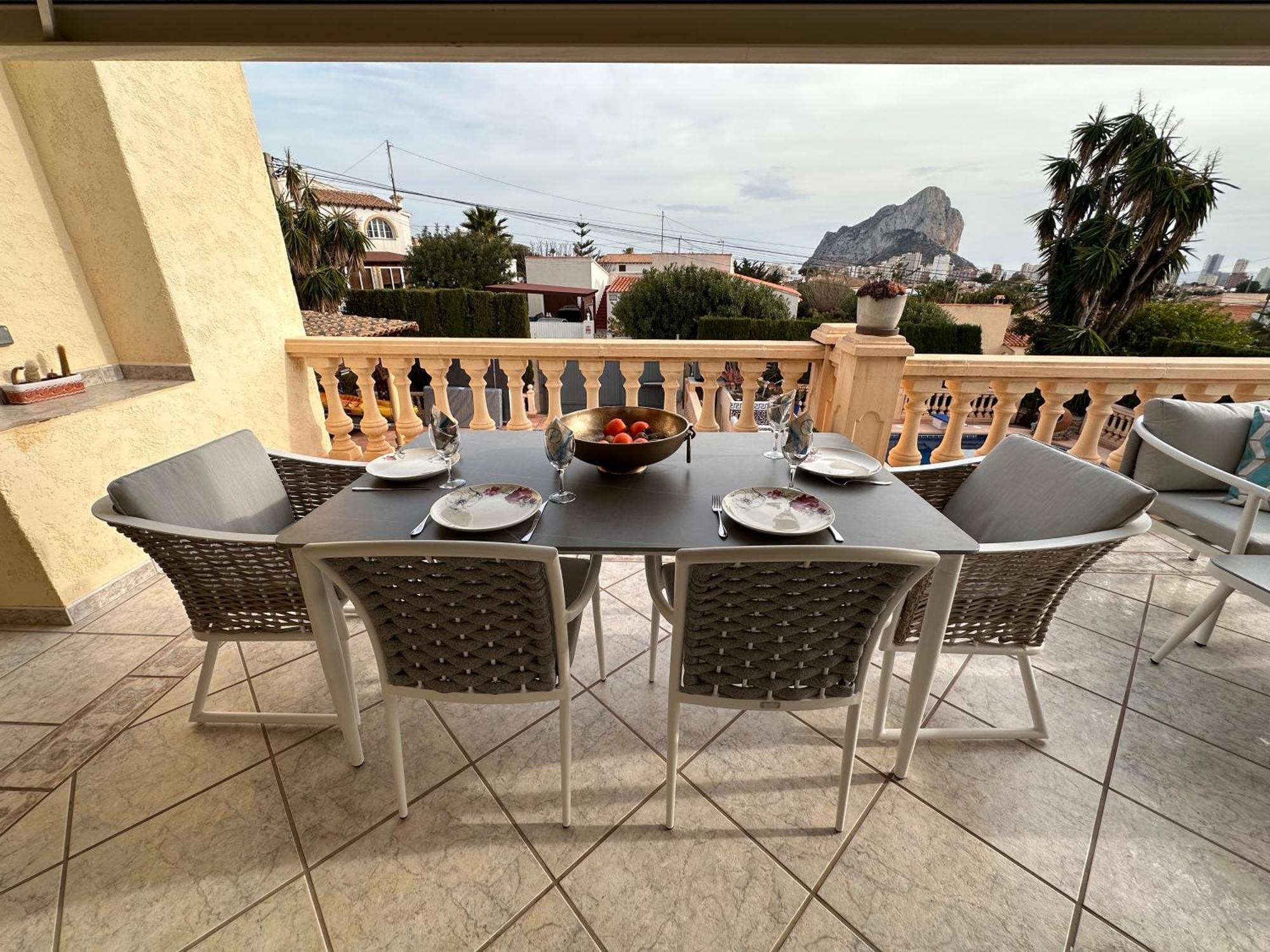 Luxury Villa - Pool, Hot Tub, Aircon, Tvs, Home Cinema, Office, Gbit Internet, Sports Equipment Calp Dış mekan fotoğraf